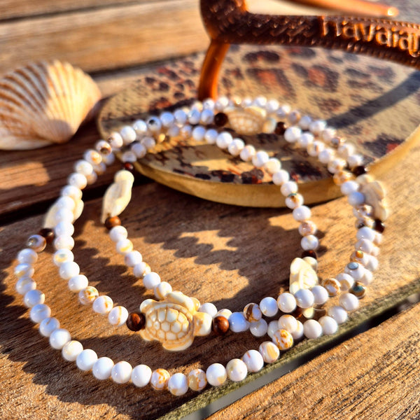 Mimi - Handmade Stretch Turtle Anklet