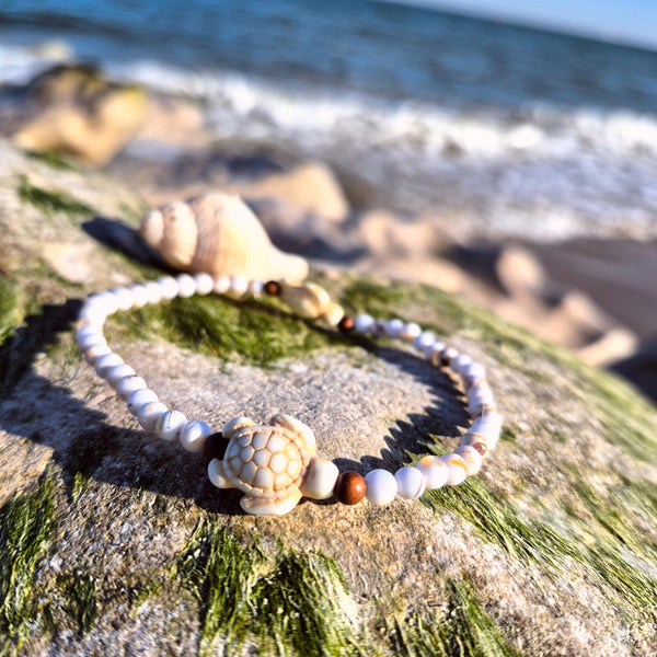 Mimi - Handmade Stretch Turtle Anklet