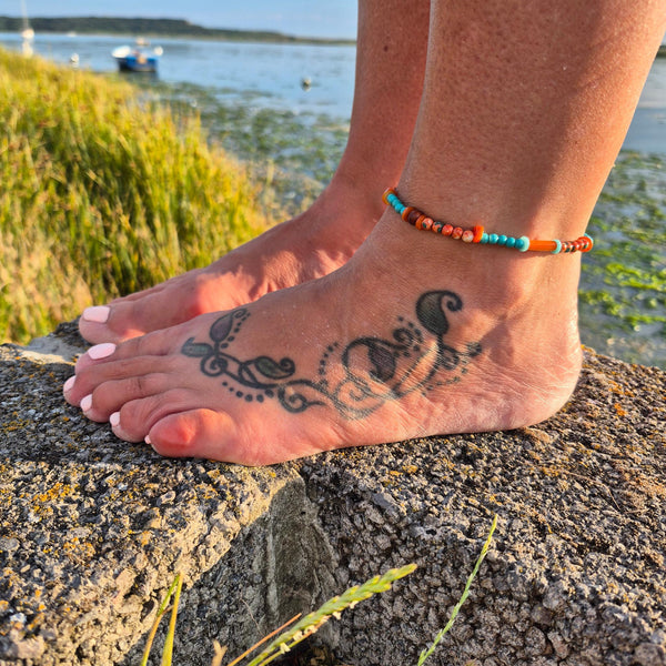 Bernie - Handmade stretch shell tube & stone bead Anklet